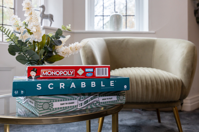 <span class="text-uppercase text-primary bg-white px-2">Our Commitment</span>